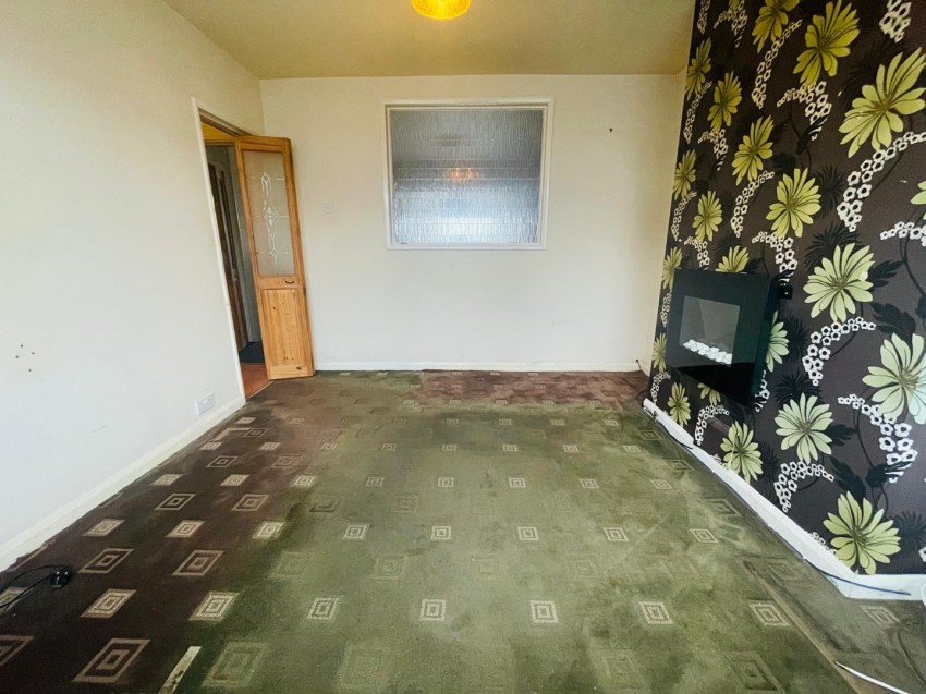 Images for Moorlands Road, West Bromwich, West Midlands EAID:4271778465 BID:5521202