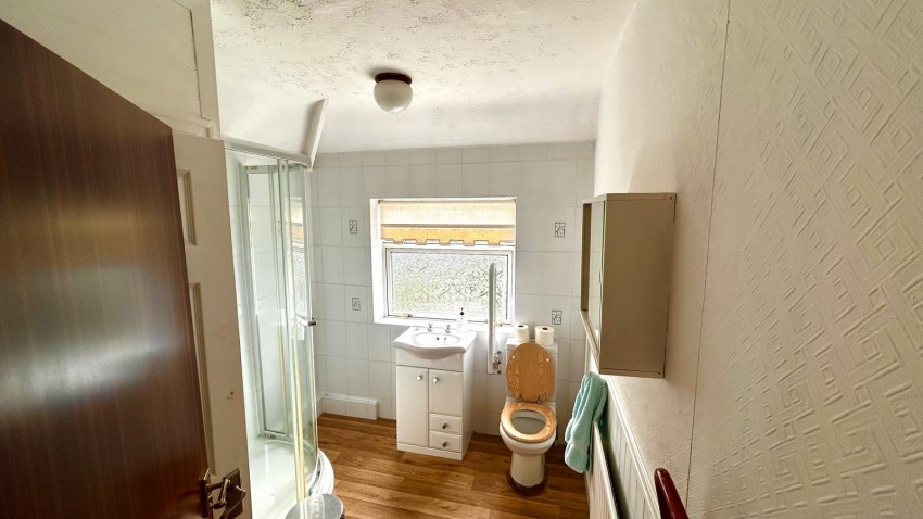 Images for Marsh Lane, West Bromwich, West Midlands EAID:4271778465 BID:5521202