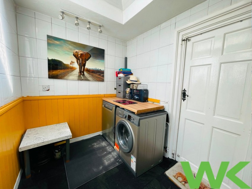 Images for Hollyhedge Road, West Bromwich, West Midlands EAID:4271778465 BID:5521202